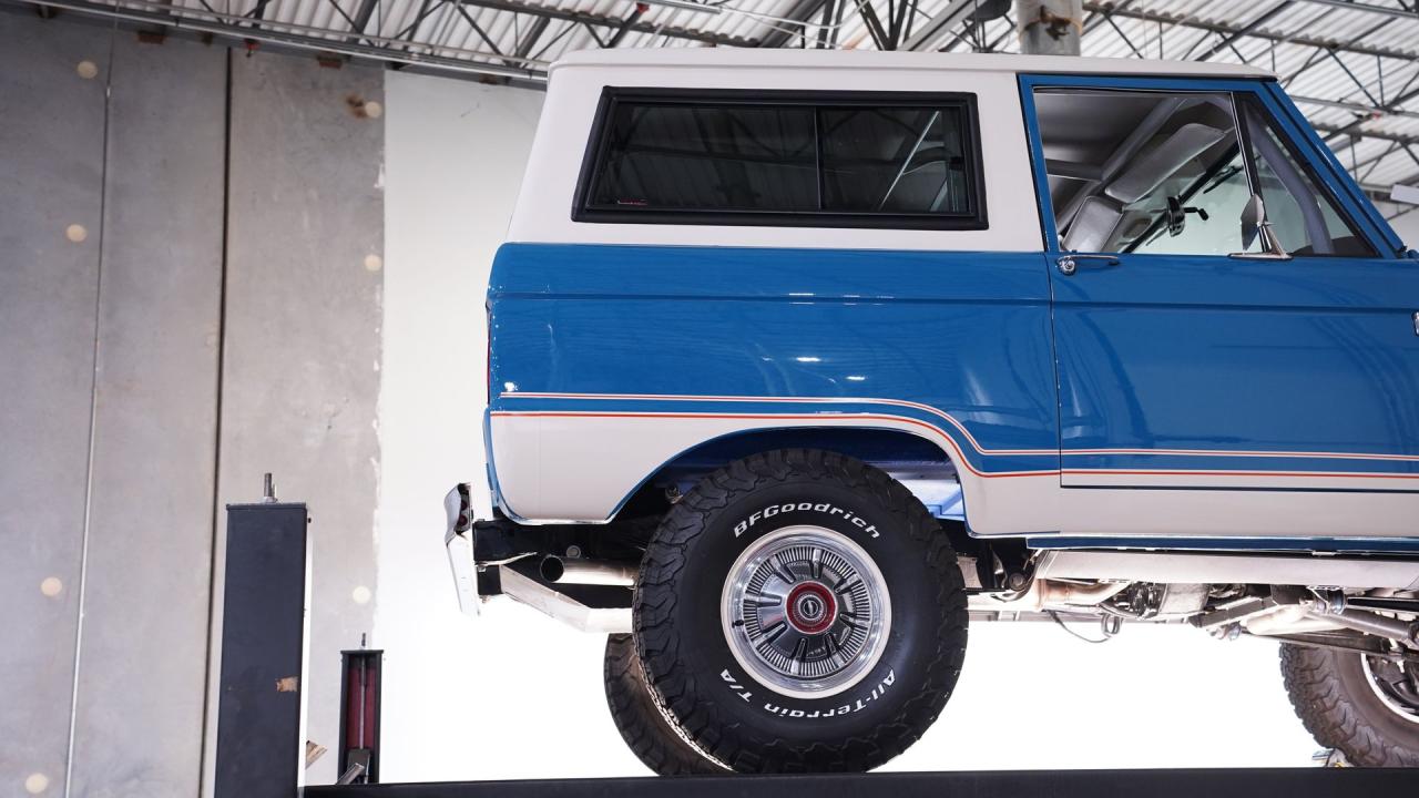 1976 Ford Bronco 4x4 7.3 Diesel