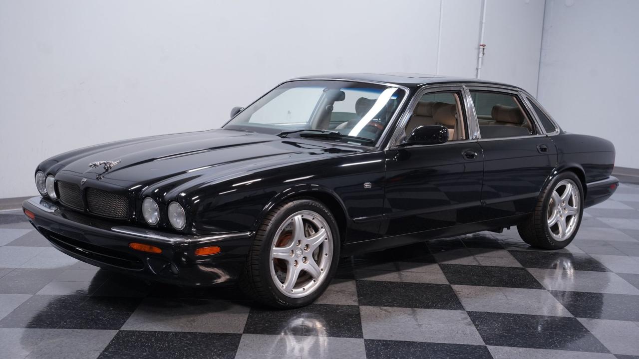 2003 Jaguar XJR R1 Supercharged