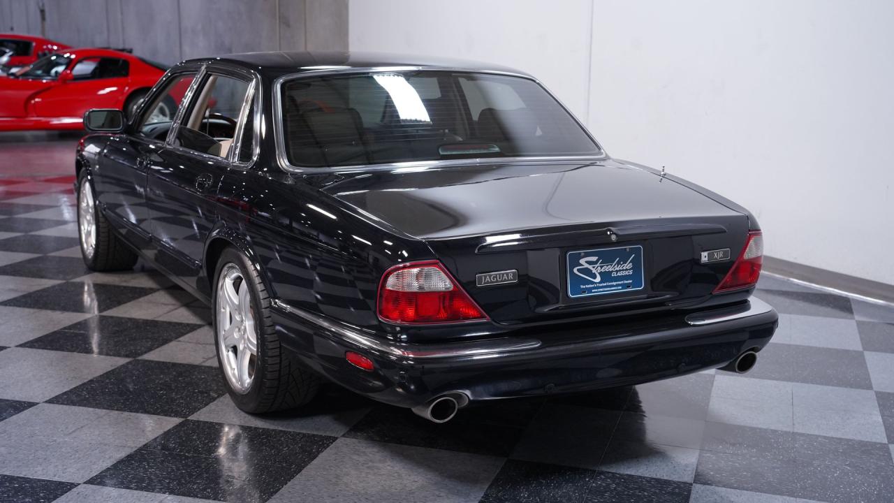 2003 Jaguar XJR R1 Supercharged