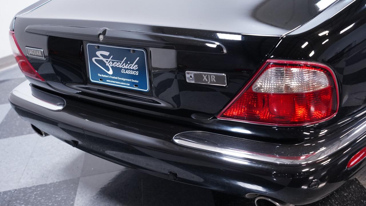 2003 Jaguar XJR R1 Supercharged