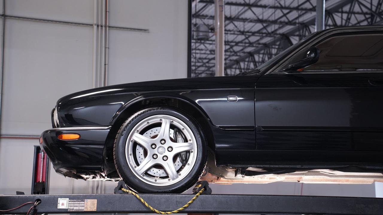 2003 Jaguar XJR R1 Supercharged