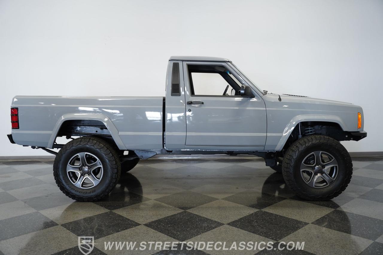 1990 Jeep Comanche Pioneer 4X4