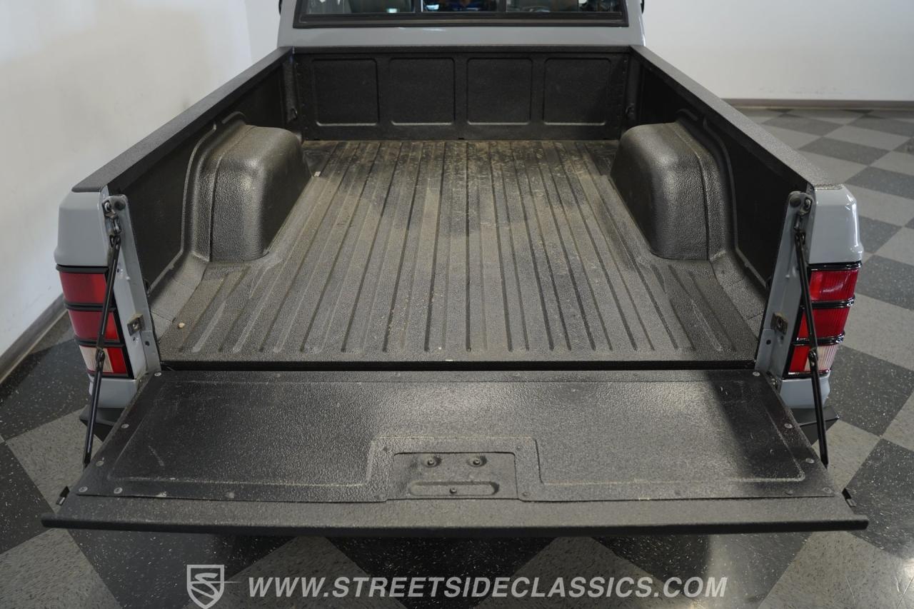 1990 Jeep Comanche Pioneer 4X4