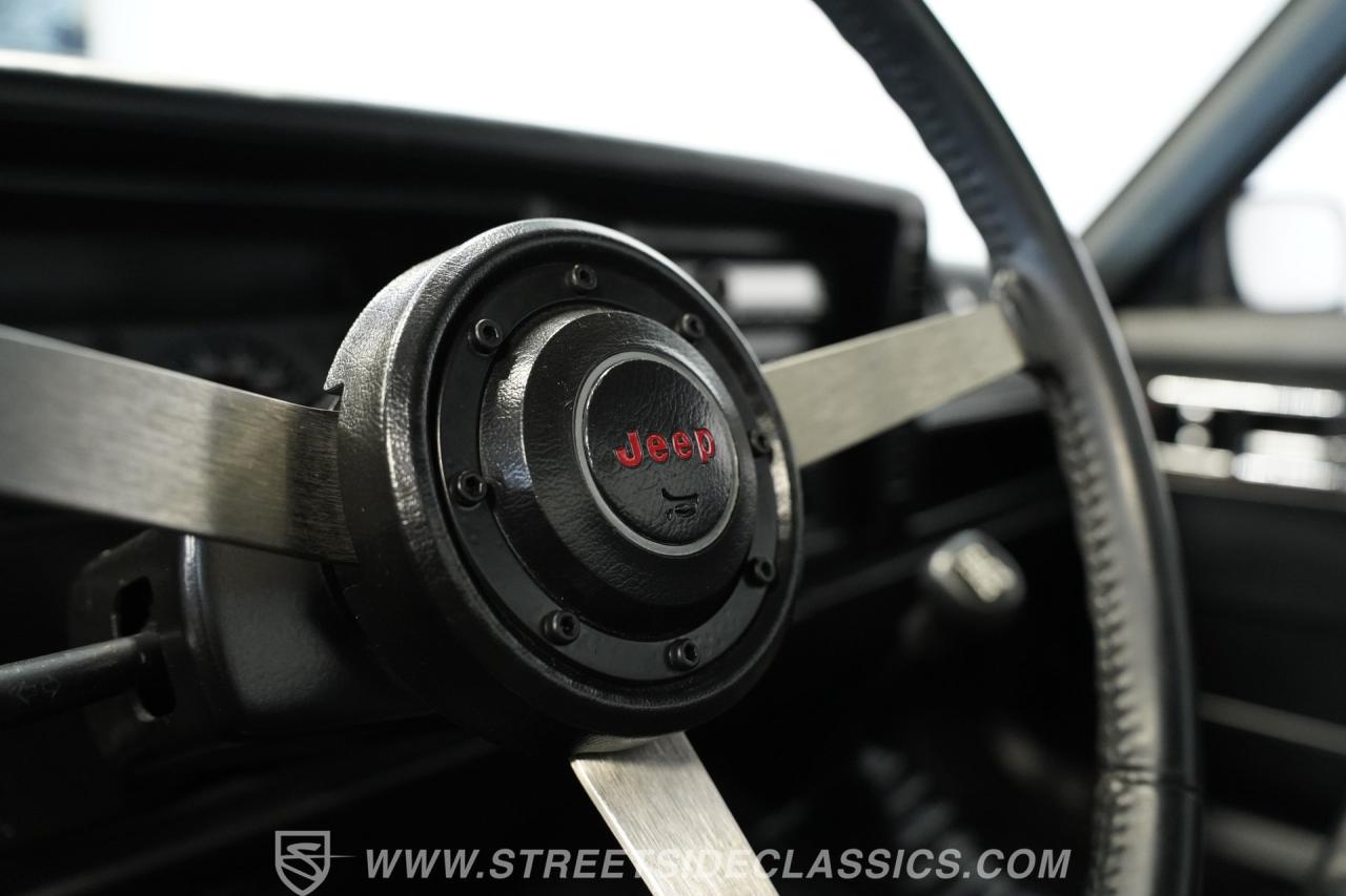 1990 Jeep Comanche Pioneer 4X4