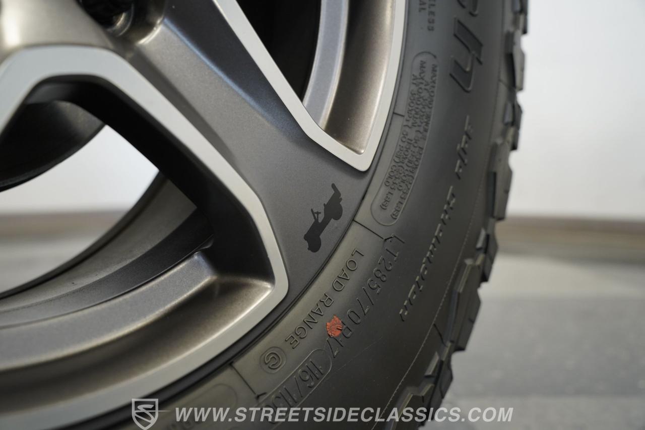 1990 Jeep Comanche Pioneer 4X4