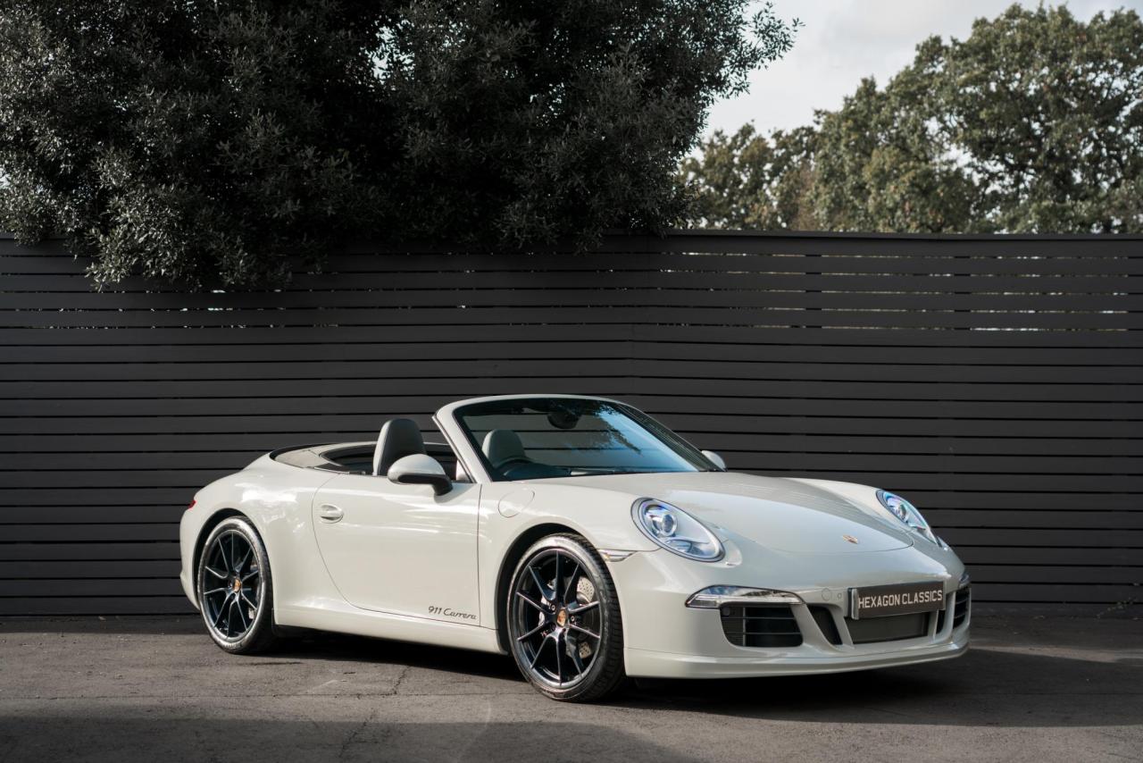 2013 Porsche 911 Carrera 
