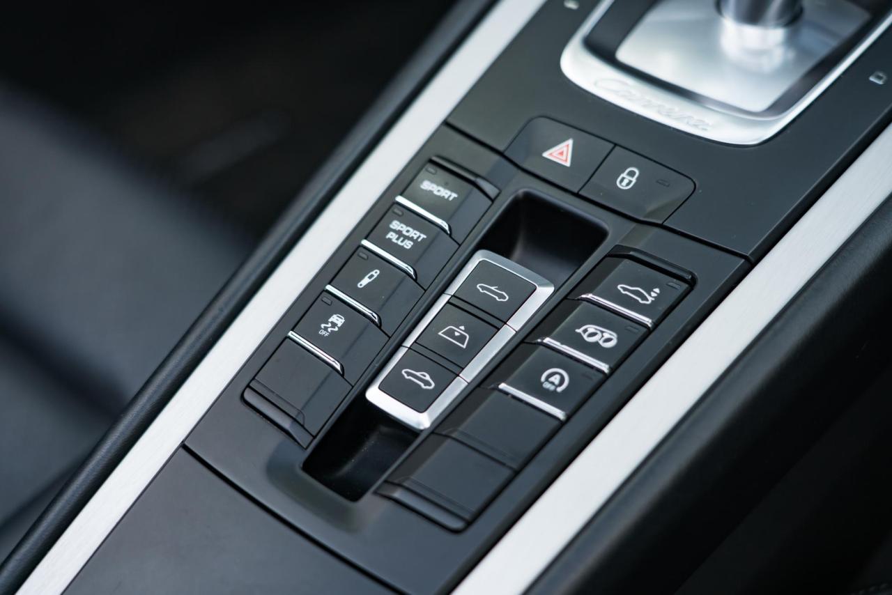 2013 Porsche 911 Carrera 