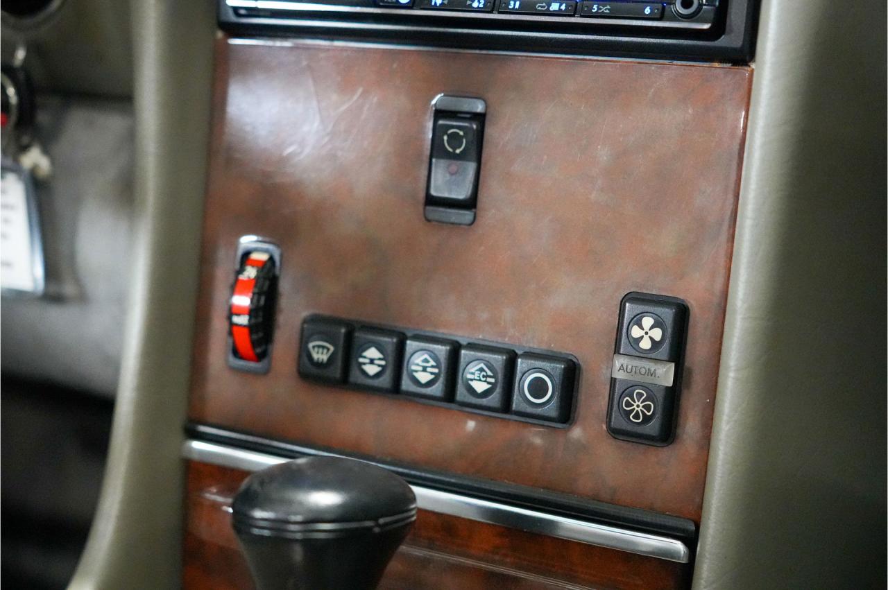 1988 Mercedes - Benz 500 series