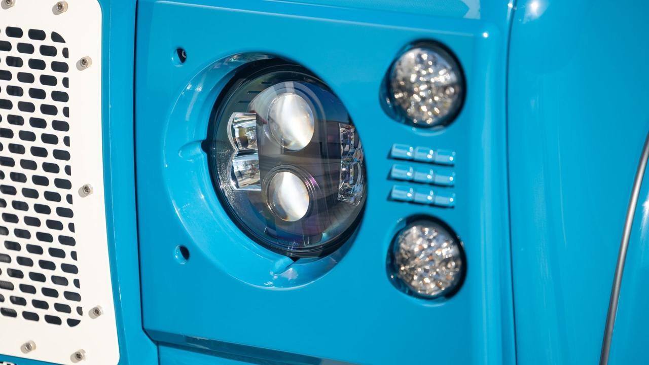 1988 Land Rover D110 Soft Top by Rover Trophy