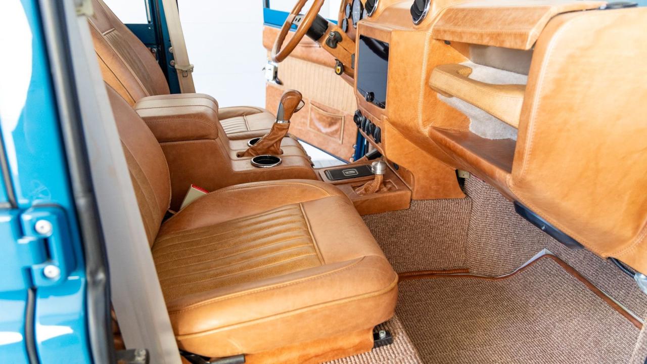 1988 Land Rover D110 Soft Top by Rover Trophy