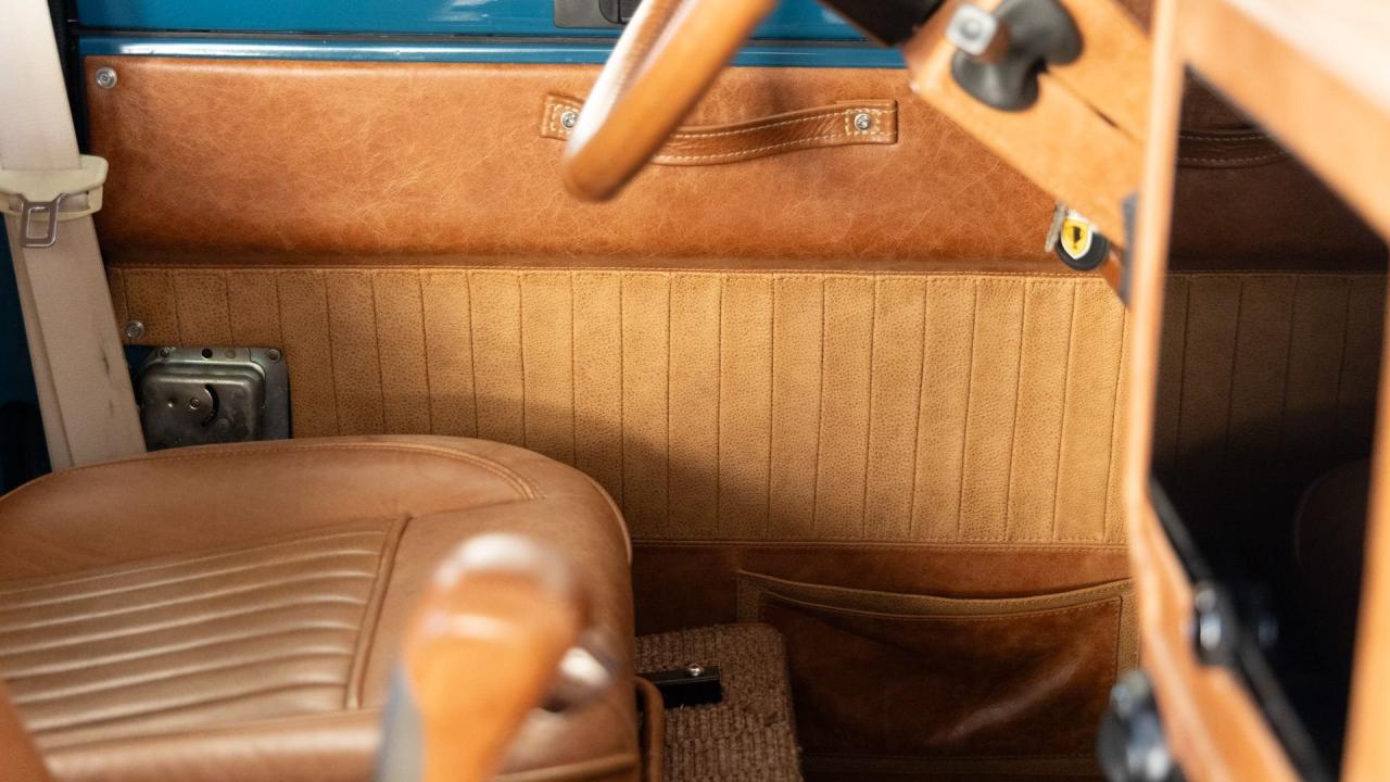 1988 Land Rover D110 Soft Top by Rover Trophy