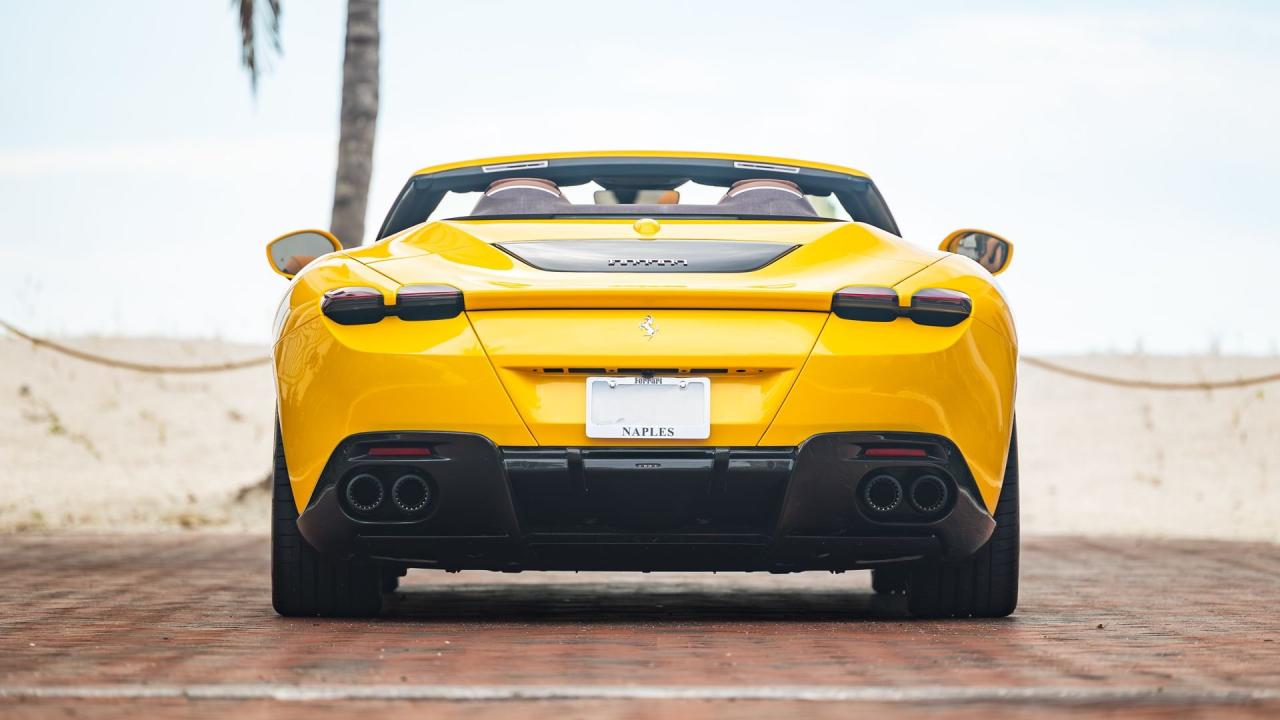 2024 Ferrari ROMA SPIDER
