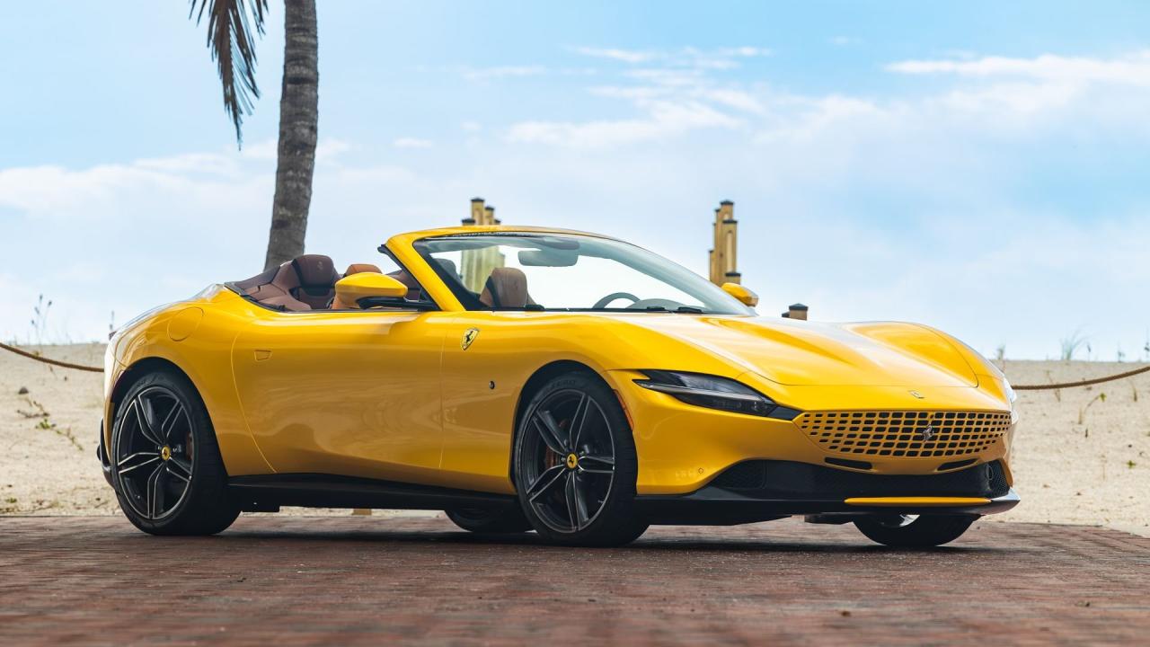 2024 Ferrari ROMA SPIDER