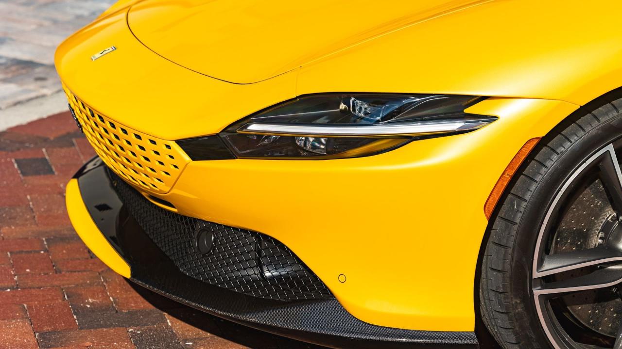 2024 Ferrari ROMA SPIDER