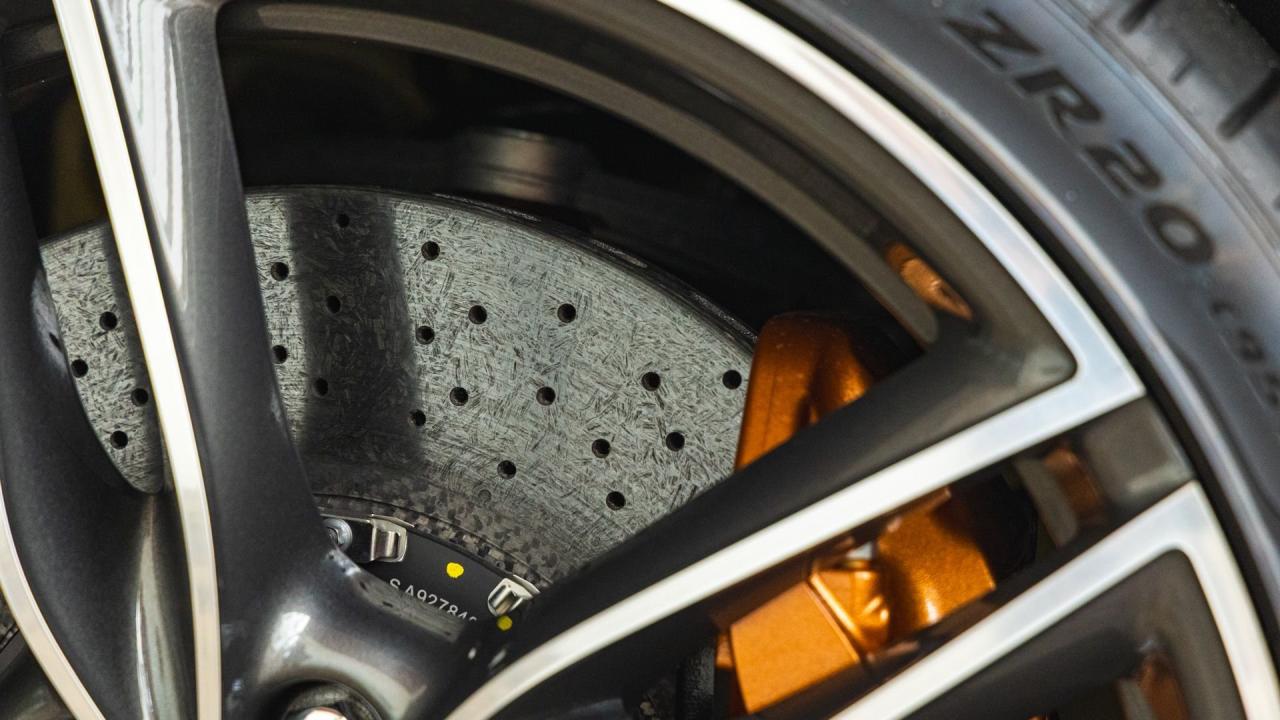 2024 Ferrari ROMA SPIDER