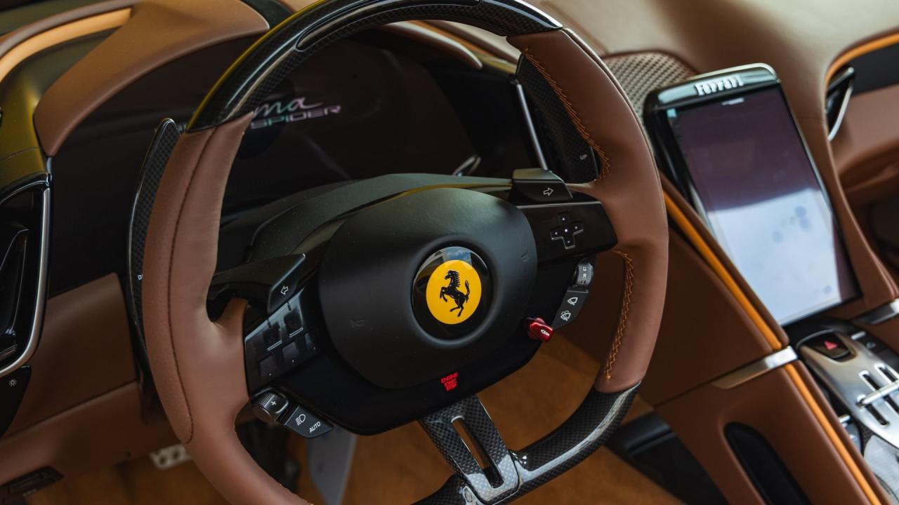 2024 Ferrari ROMA SPIDER