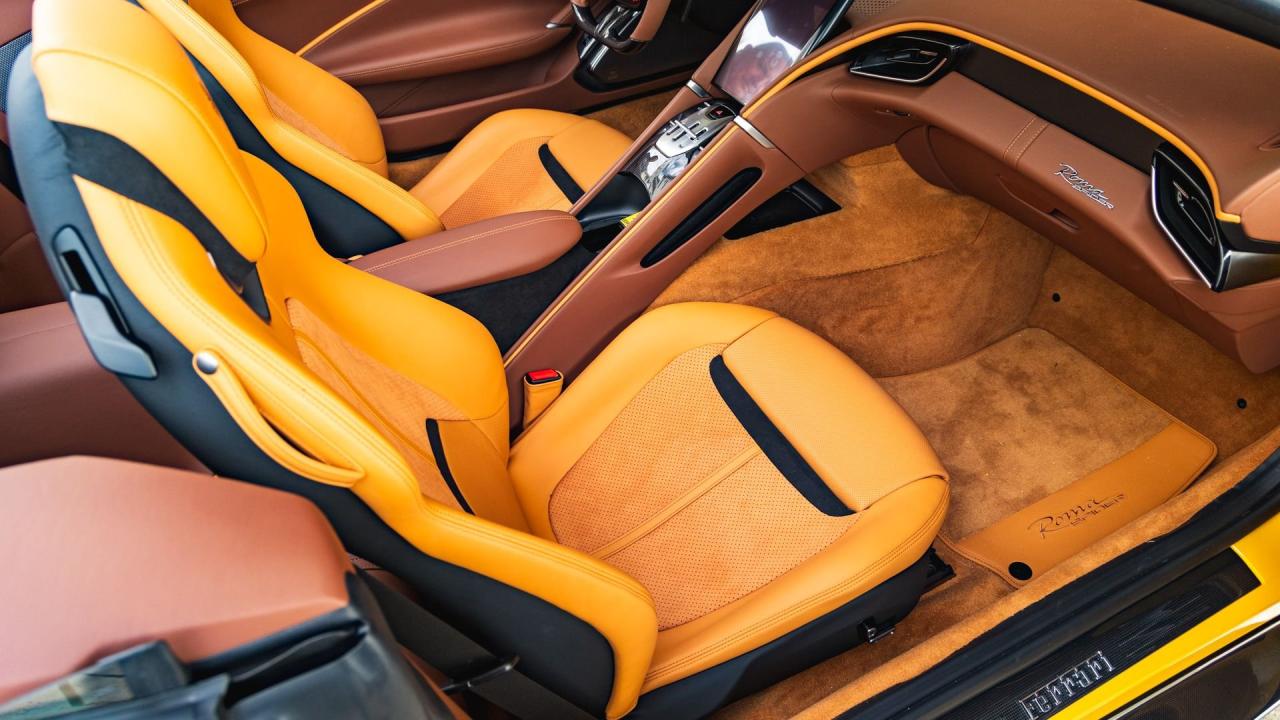 2024 Ferrari ROMA SPIDER