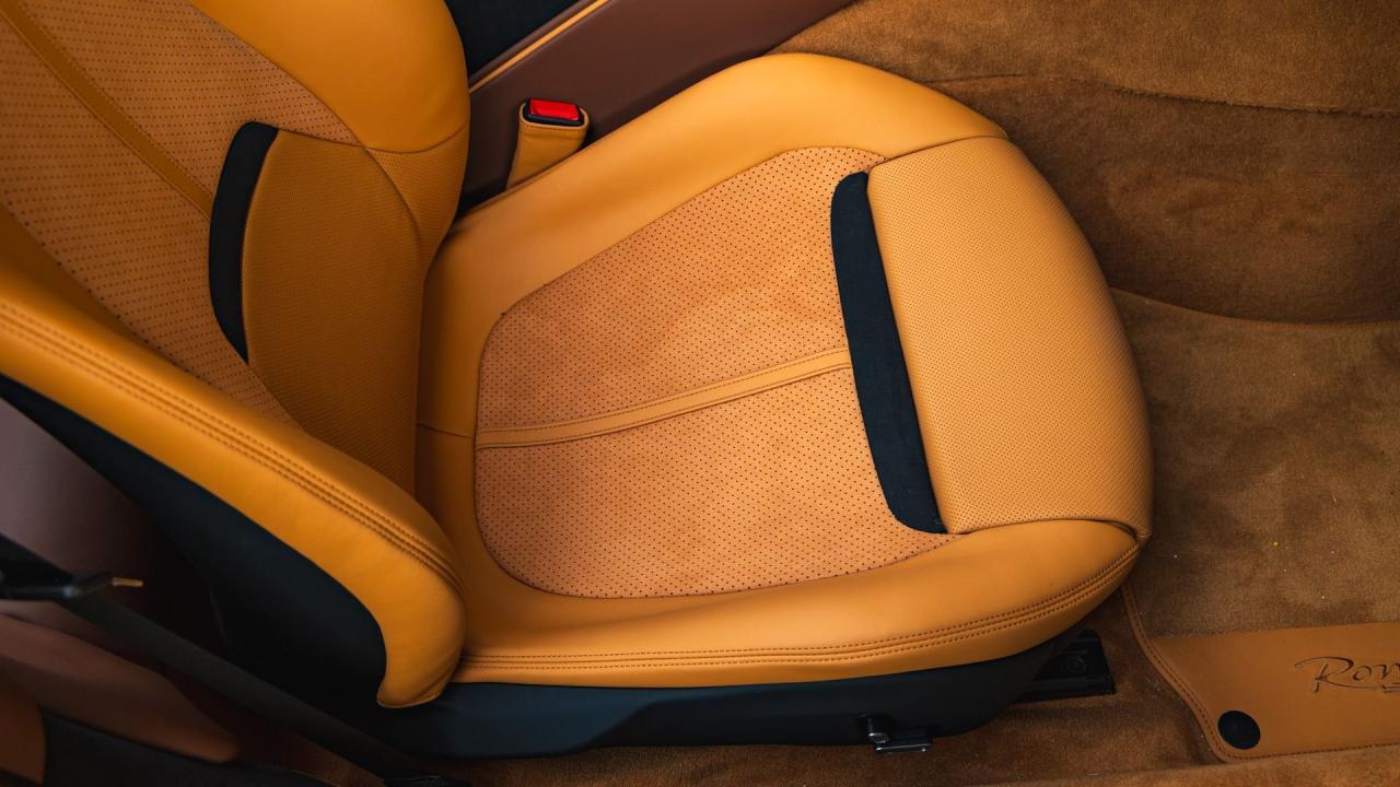 2024 Ferrari ROMA SPIDER