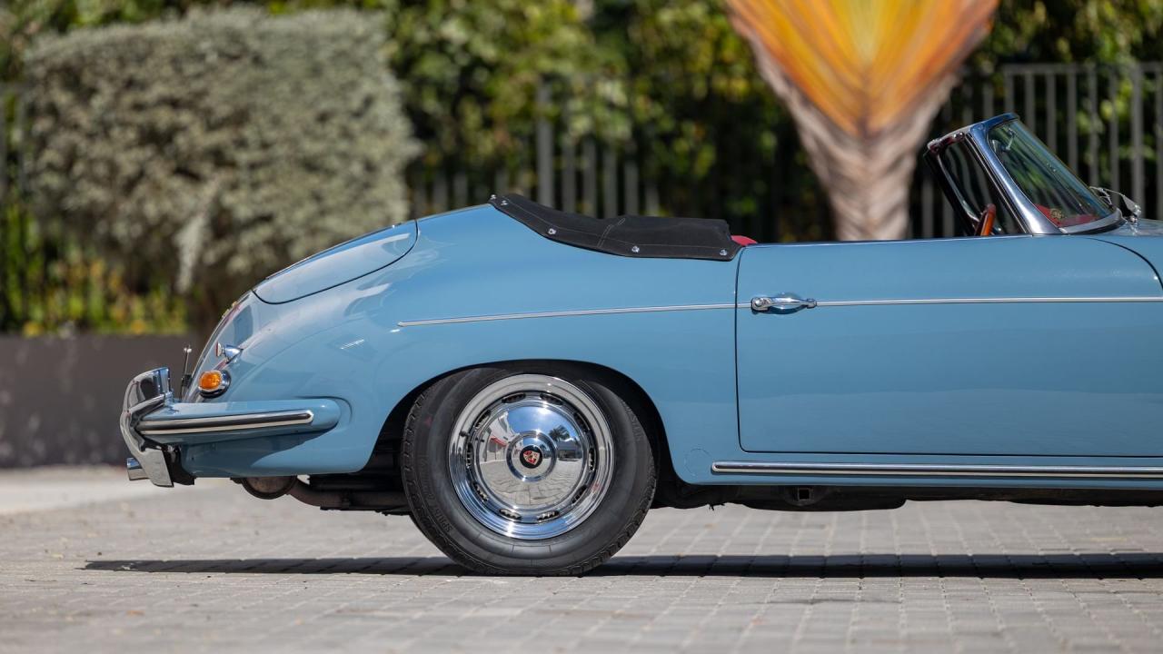 1961 Porsche 356 B 1600  D'Ieteren Roadster