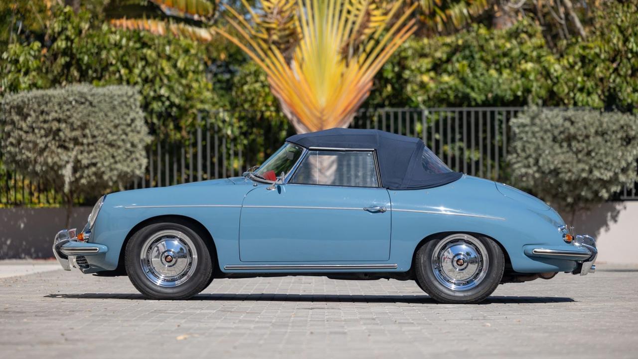 1961 Porsche 356 B 1600  D'Ieteren Roadster