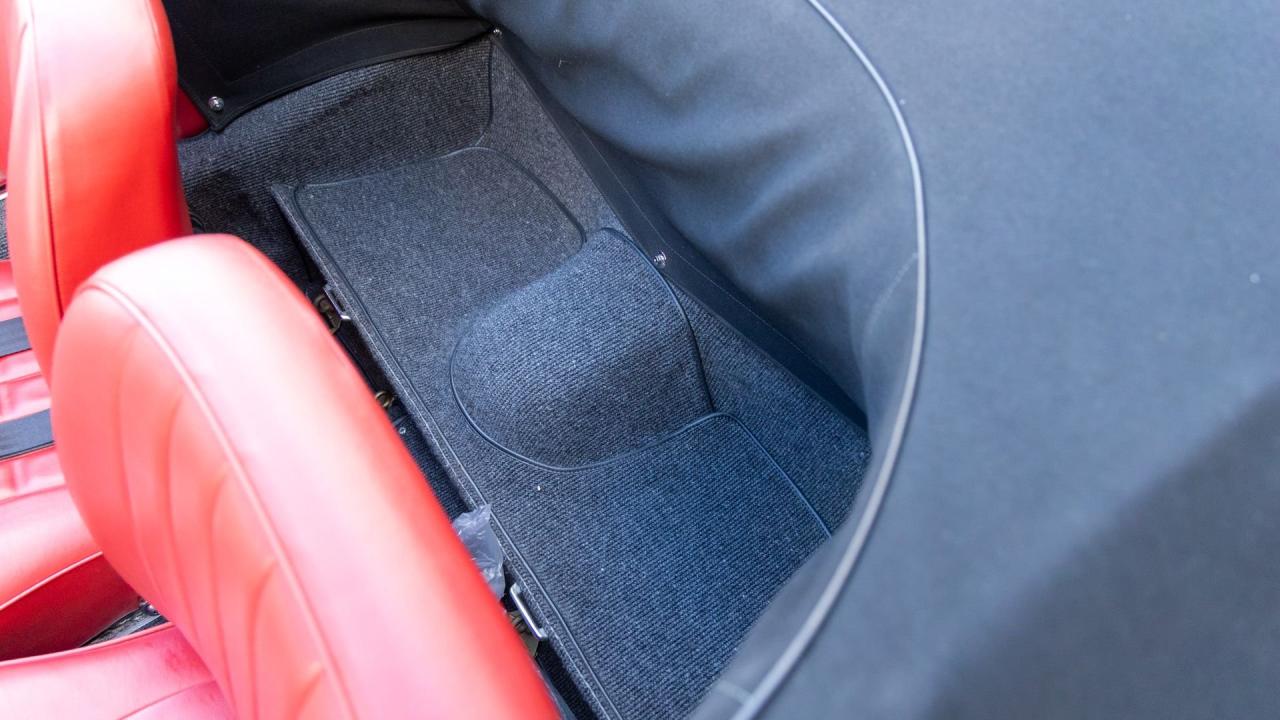 1961 Porsche 356 B 1600  D'Ieteren Roadster