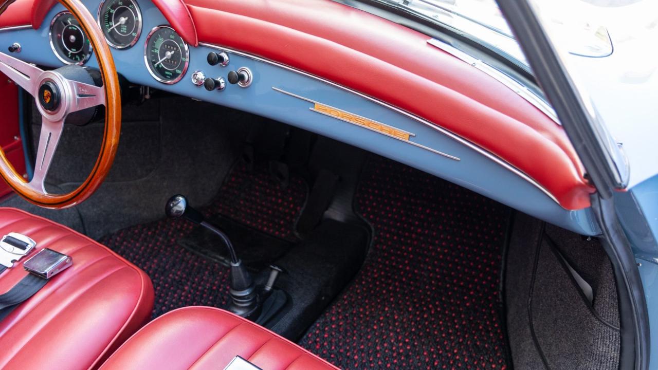 1961 Porsche 356 B 1600  D'Ieteren Roadster