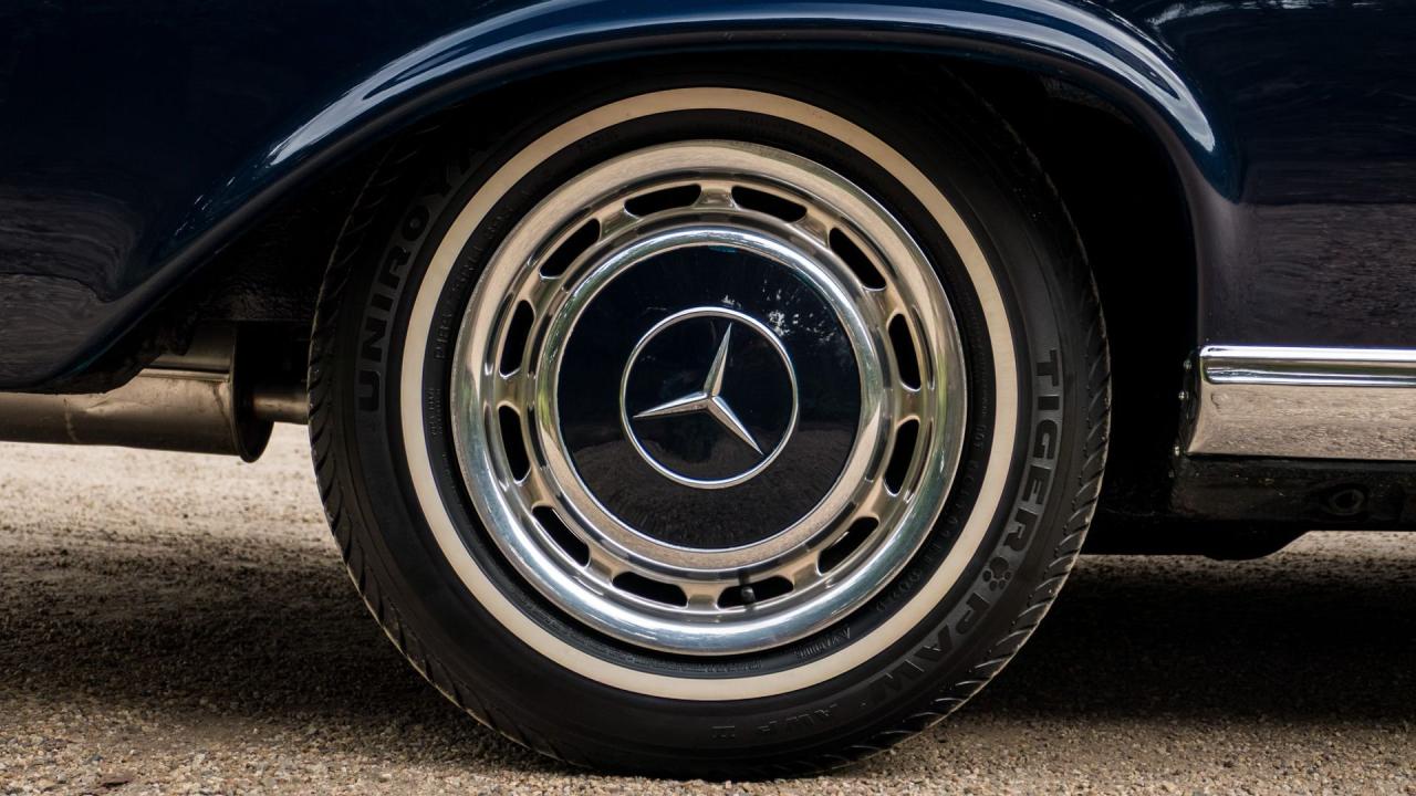 1969 Mercedes - Benz 280 SE Cabriolet