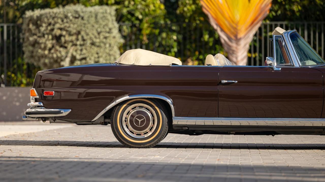 1971 Mercedes - Benz 280 SE 3.5 CABRIOLET