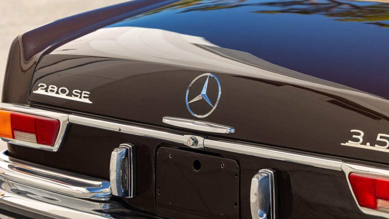 1971 Mercedes - Benz 280 SE 3.5 CABRIOLET