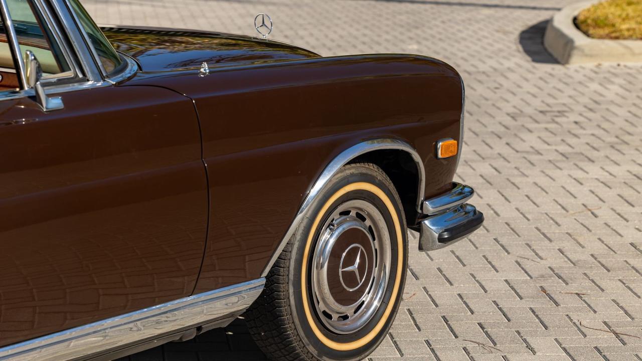 1971 Mercedes - Benz 280 SE 3.5 CABRIOLET