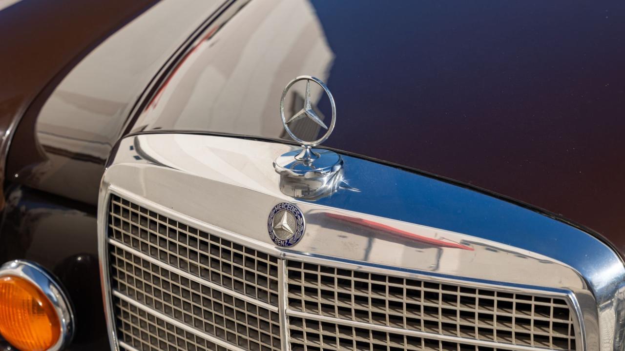 1971 Mercedes - Benz 280 SE 3.5 CABRIOLET