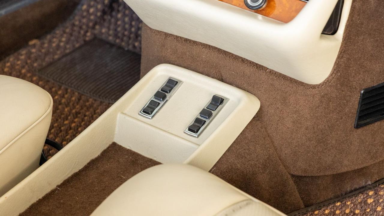 1971 Mercedes - Benz 280 SE 3.5 CABRIOLET