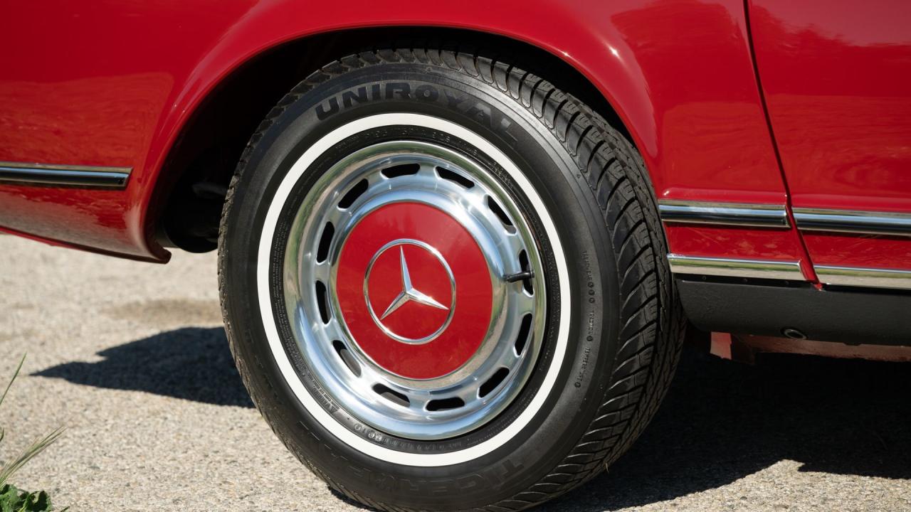 1970 Mercedes - Benz 280 SL Pagoda