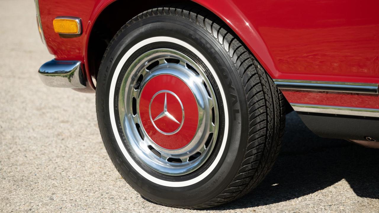 1970 Mercedes - Benz 280 SL Pagoda