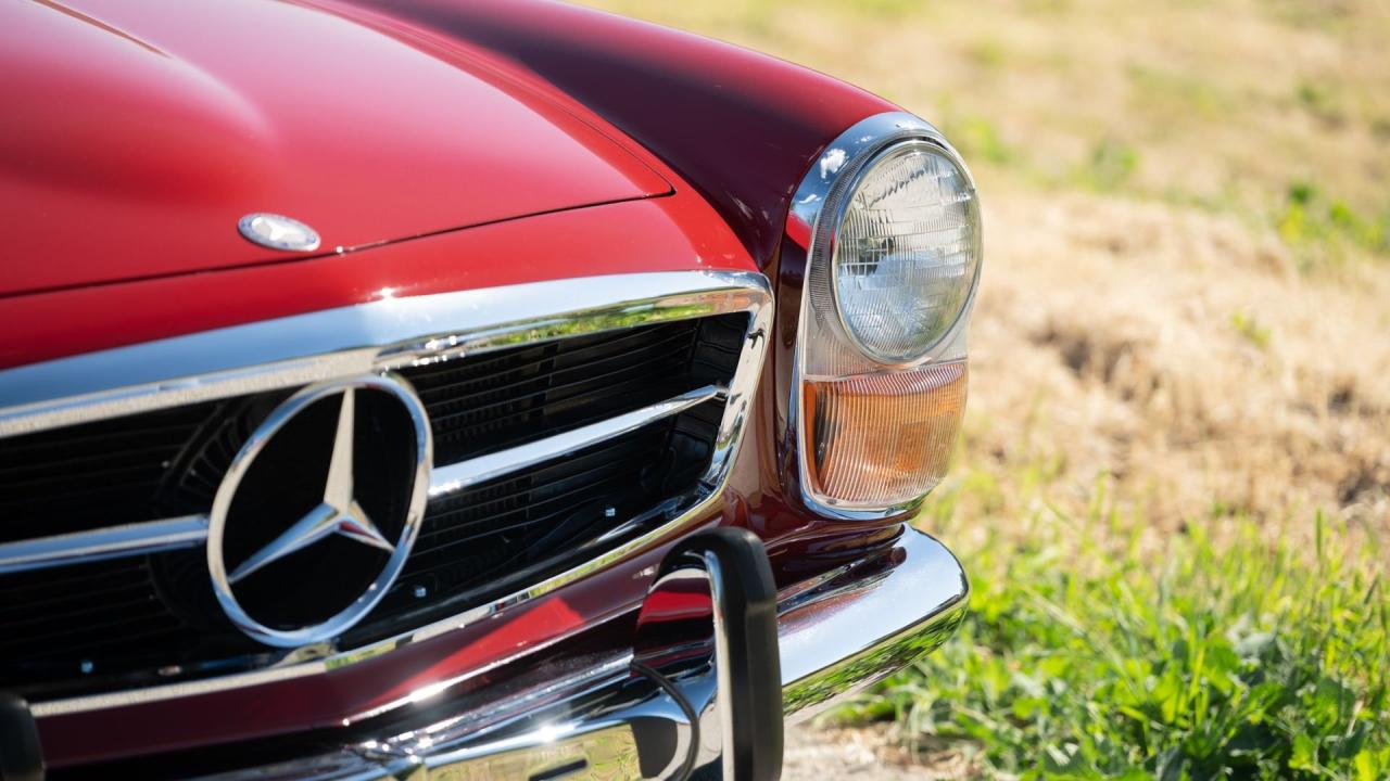 1970 Mercedes - Benz 280 SL Pagoda