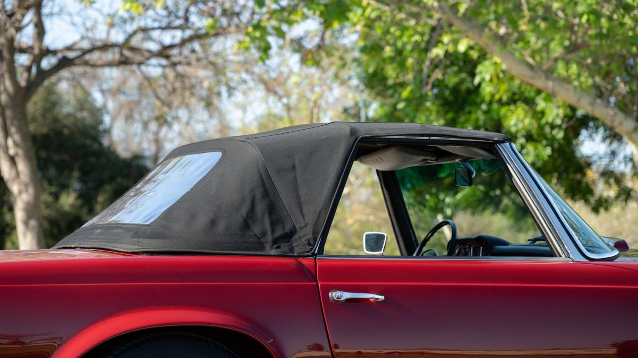 1970 Mercedes - Benz 280 SL Pagoda