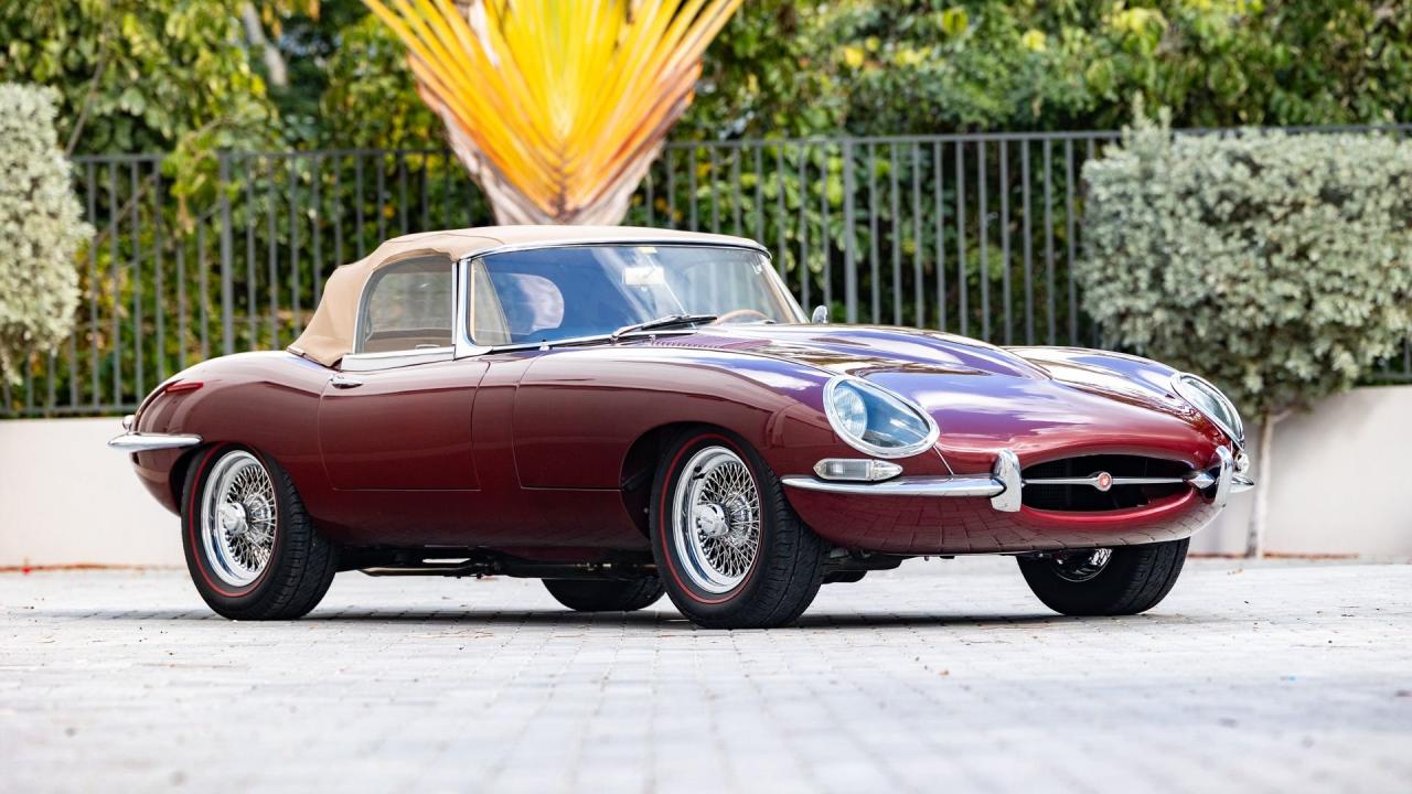 1963 Jaguar E-Type Series 1 3.8 Roadster