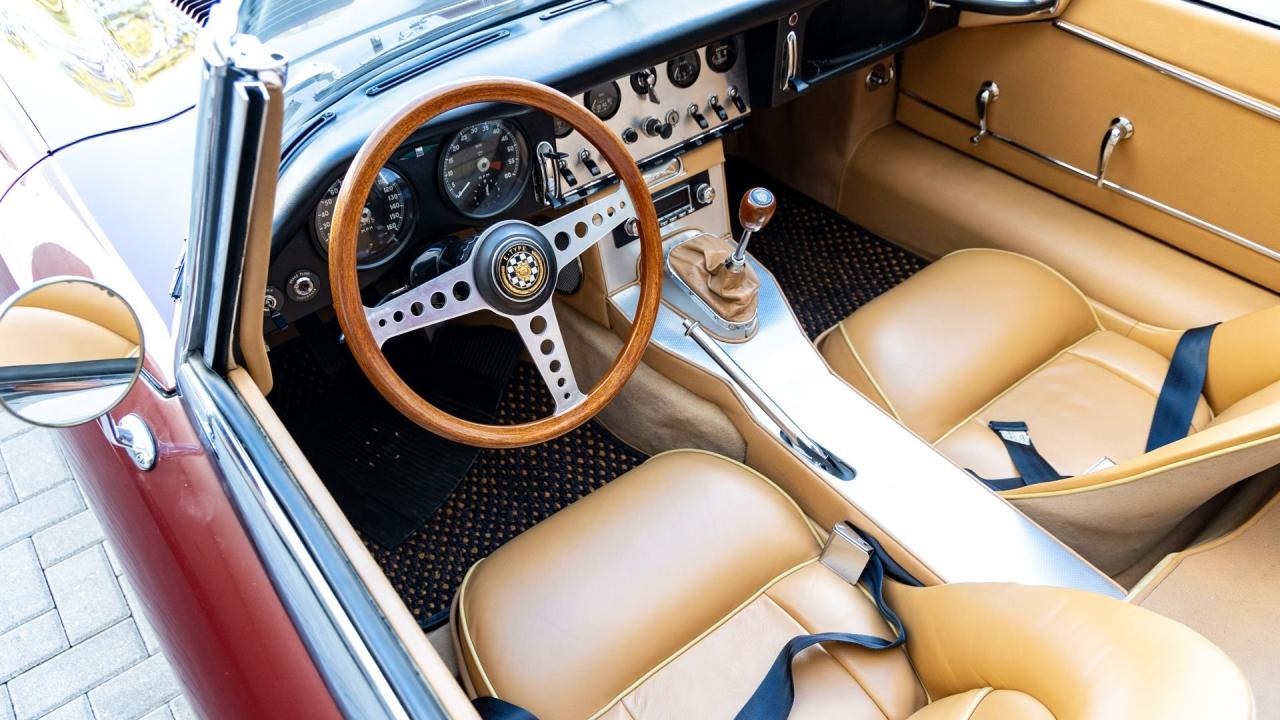 1963 Jaguar E-Type Series 1 3.8 Roadster