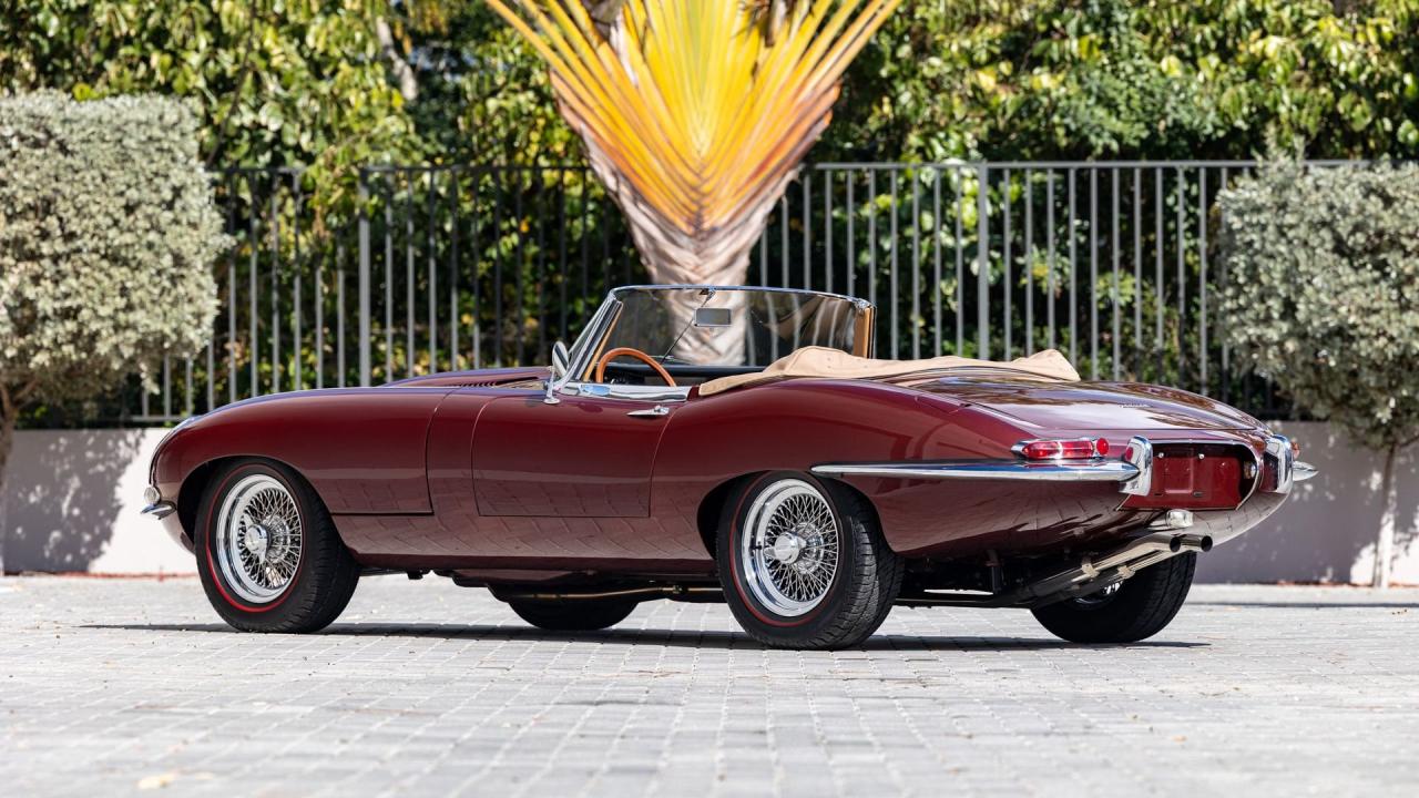 1963 Jaguar E-Type Series 1 3.8 Roadster