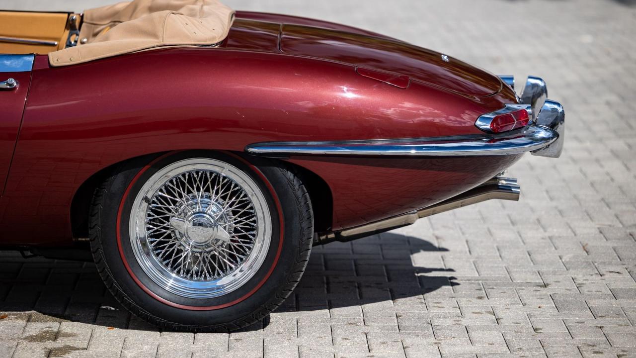 1963 Jaguar E-Type Series 1 3.8 Roadster