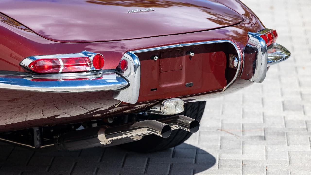 1963 Jaguar E-Type Series 1 3.8 Roadster