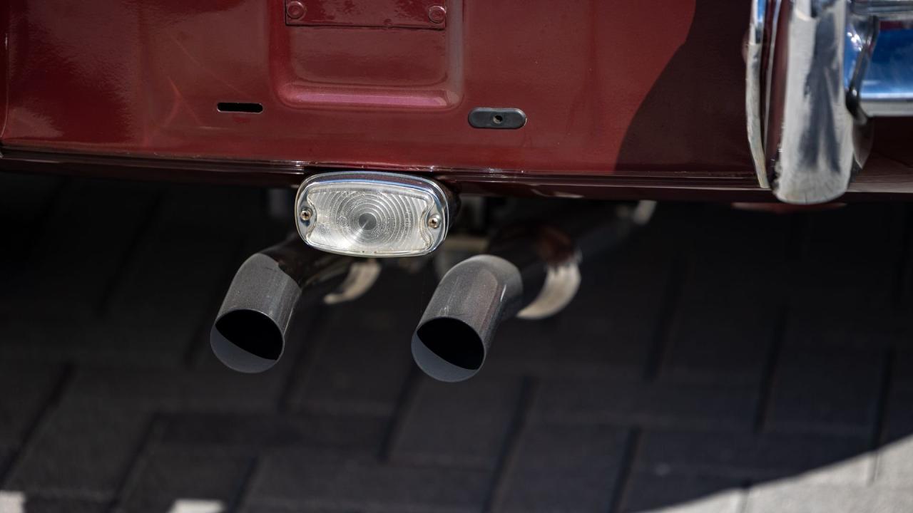 1963 Jaguar E-Type Series 1 3.8 Roadster