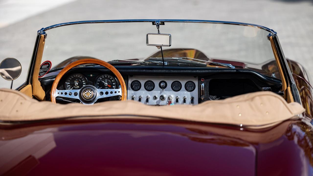 1963 Jaguar E-Type Series 1 3.8 Roadster