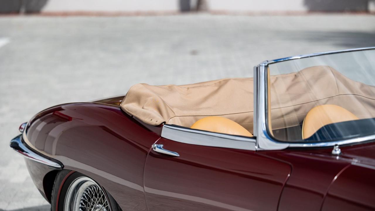 1963 Jaguar E-Type Series 1 3.8 Roadster