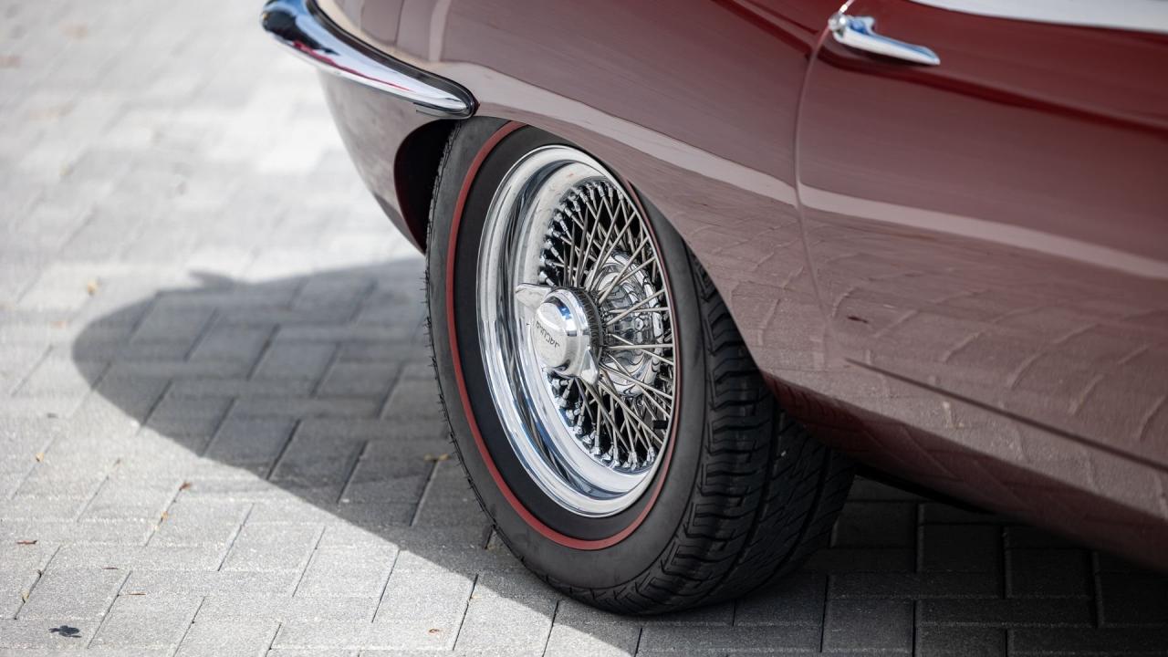 1963 Jaguar E-Type Series 1 3.8 Roadster