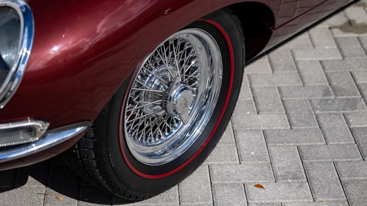 1963 Jaguar E-Type Series 1 3.8 Roadster