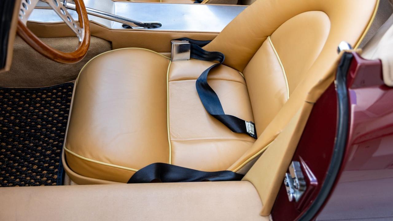 1963 Jaguar E-Type Series 1 3.8 Roadster