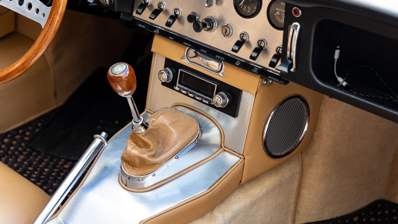 1963 Jaguar E-Type Series 1 3.8 Roadster