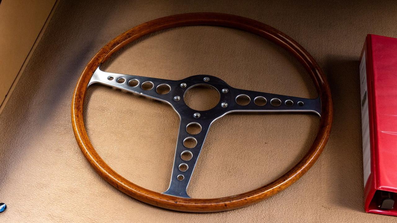 1963 Jaguar E-Type Series 1 3.8 Roadster