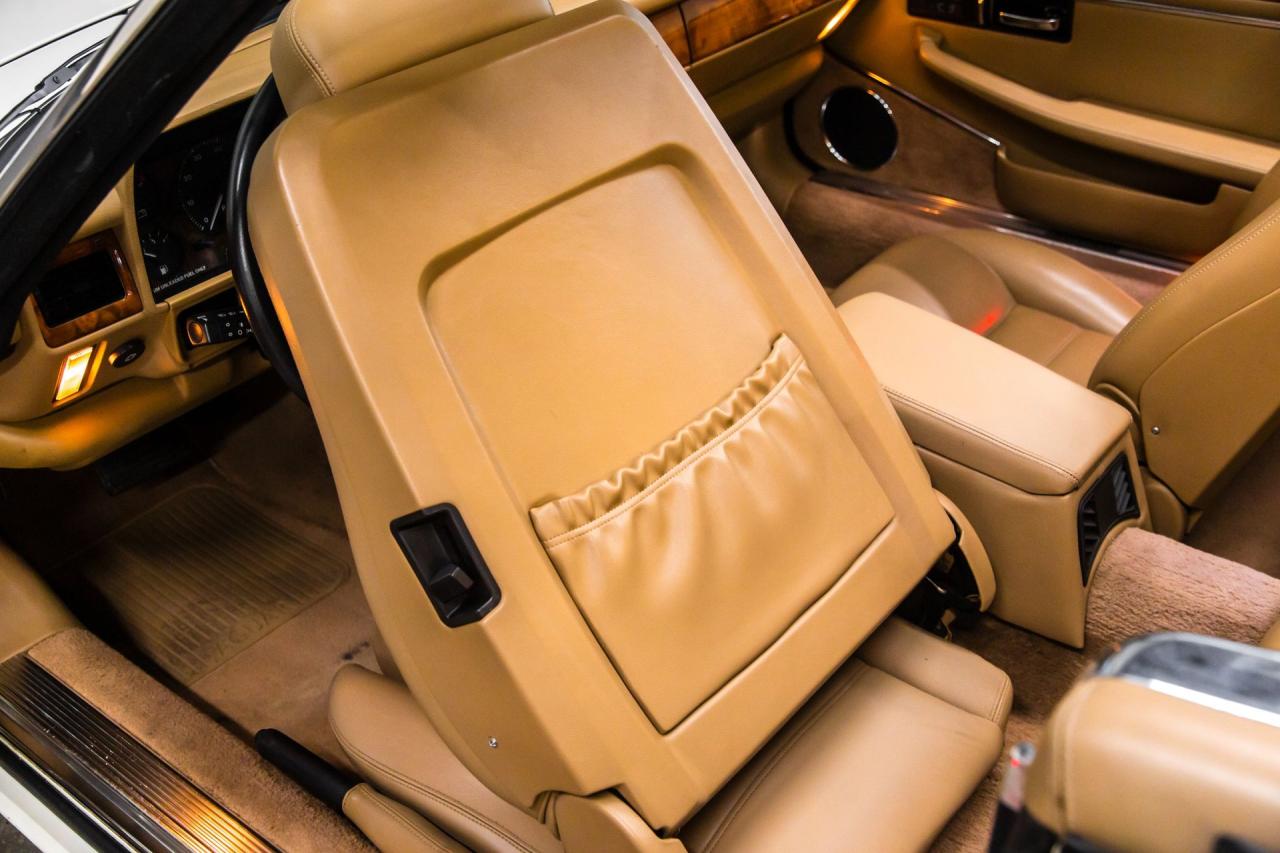 1995 Jaguar 4.0 6 cyl 33912 mile XJS